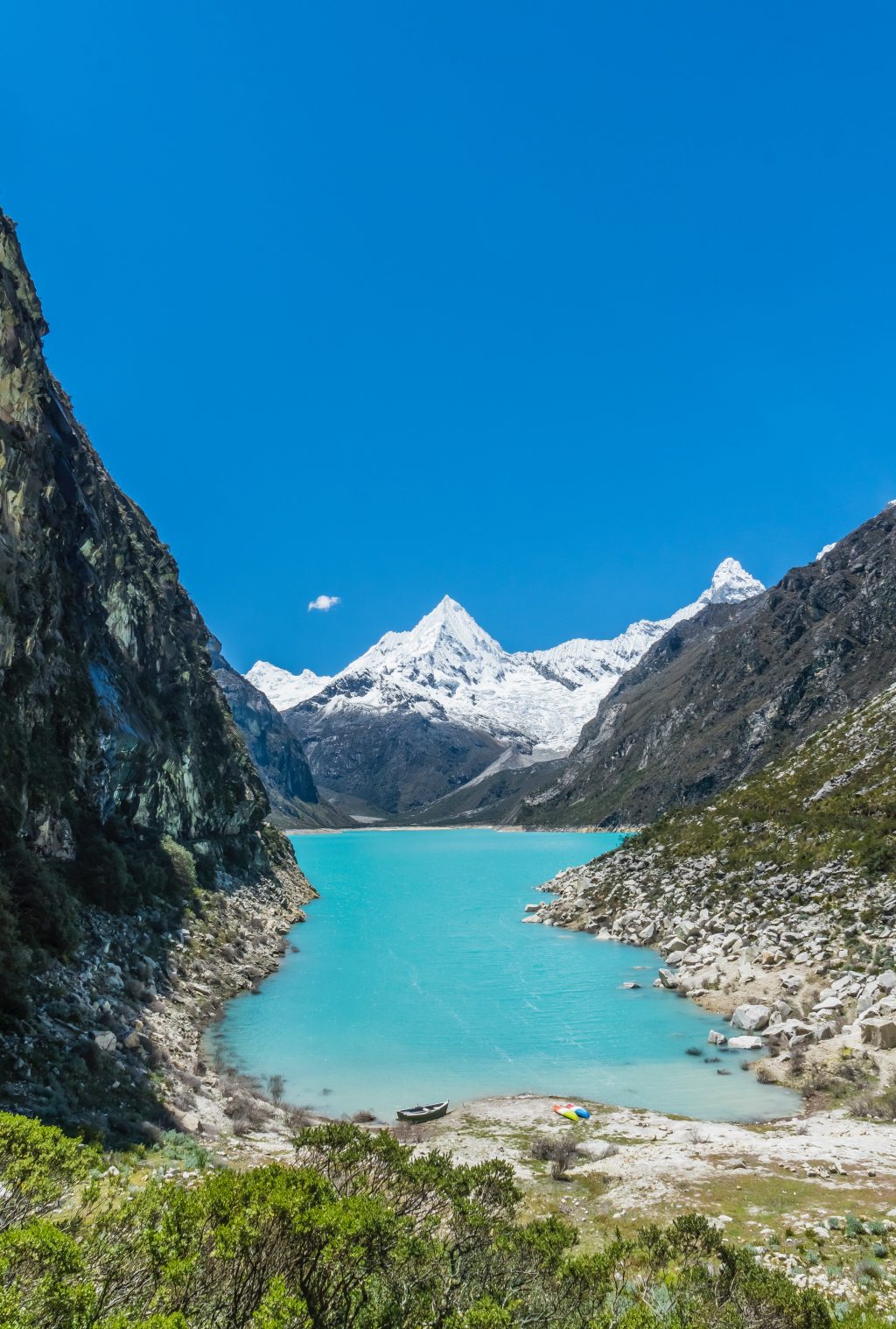 Paron Lake, Peru